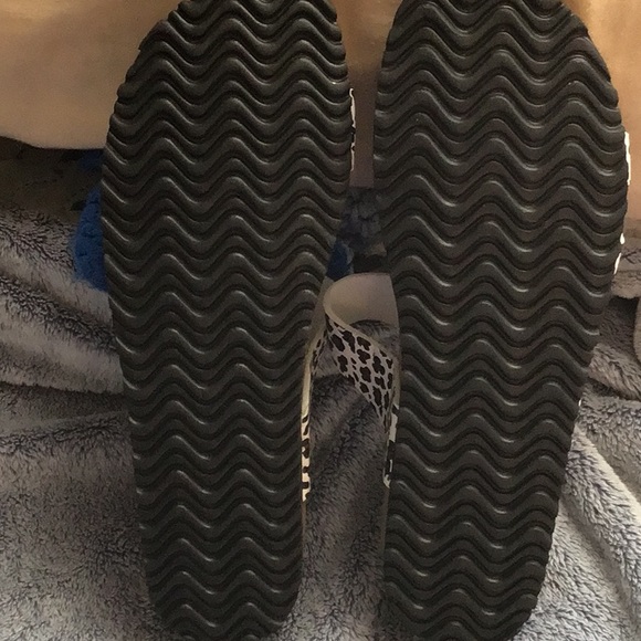 New RK Collection Sandals. - Picture 6 of 8